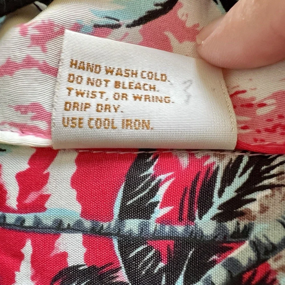 Go Barefoot Vintage Hawaiian Shirt Men's Short Sleeve Size XL.  Made In USA - Picture 8 of 8